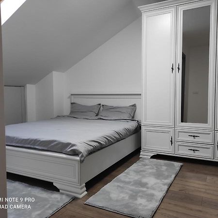 סיגטו מרמטי Cozy Loft Apartament מראה חיצוני תמונה